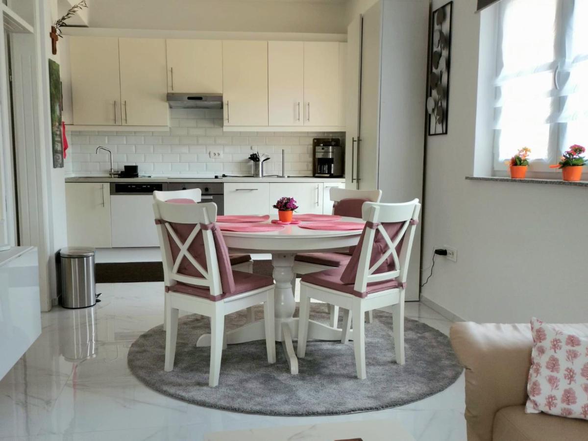 Apartment Grazia Pula Dış mekan fotoğraf