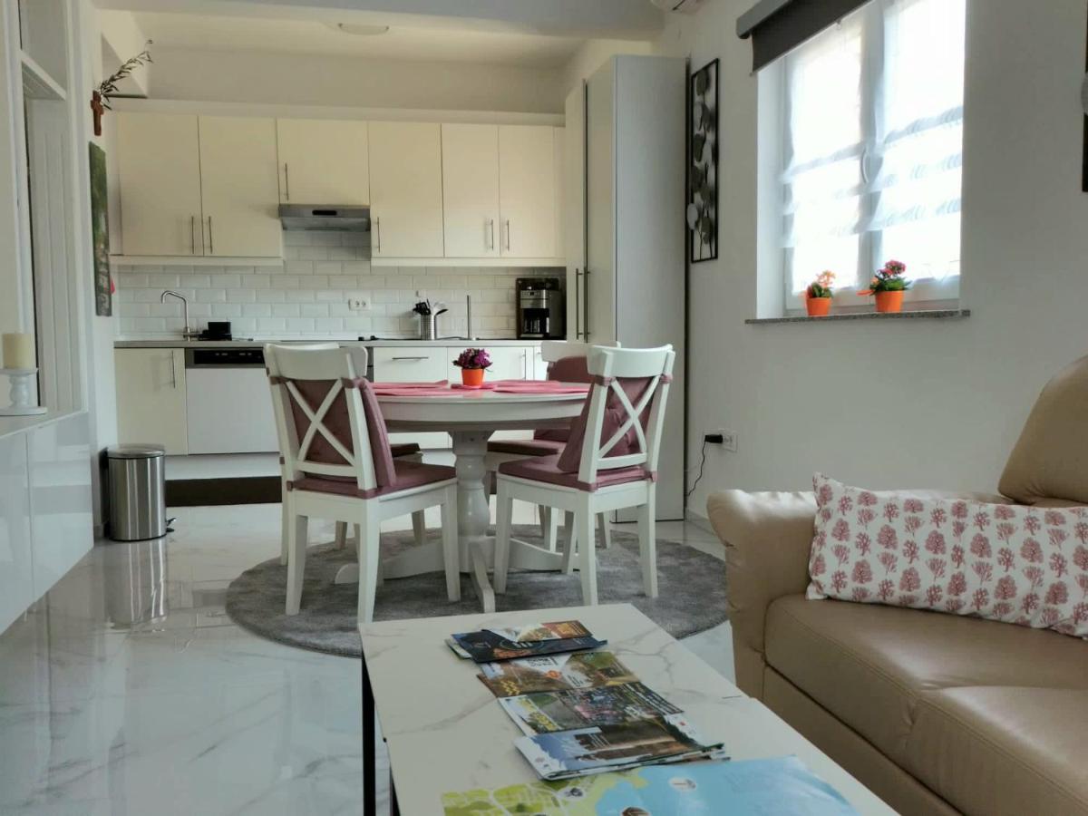 Apartment Grazia Pula Dış mekan fotoğraf